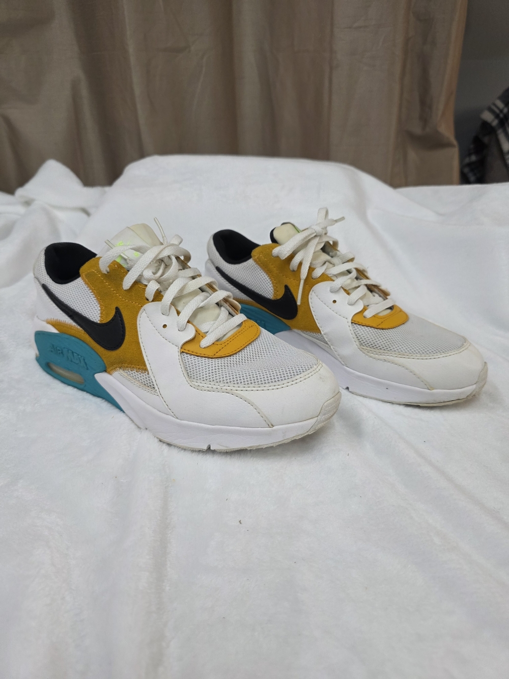 Boys Youth Nike Air Max Sneakers with Golden Yellow Turquoise Accents